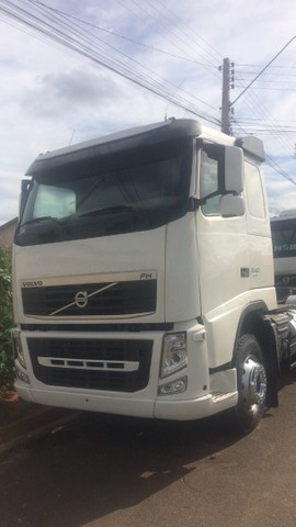 VOLVO FH-540 6X4 2013 TRAÇADO UNICO DONO