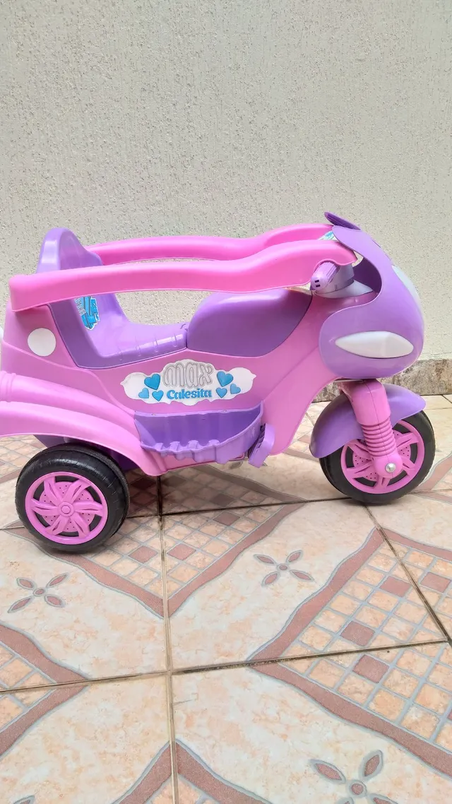 Triciclo de Passeio e Pedal - Moto Uno - Rosa - Calesita