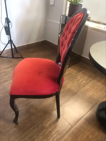 Cadeira de Barbeiro Clássica Negra