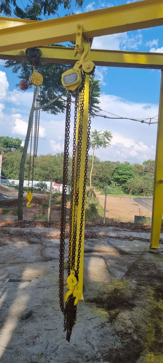 Porticos p/ 3 toneladas com talha manual de 2 ton - Foto 2