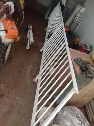  white aluminum handrail 