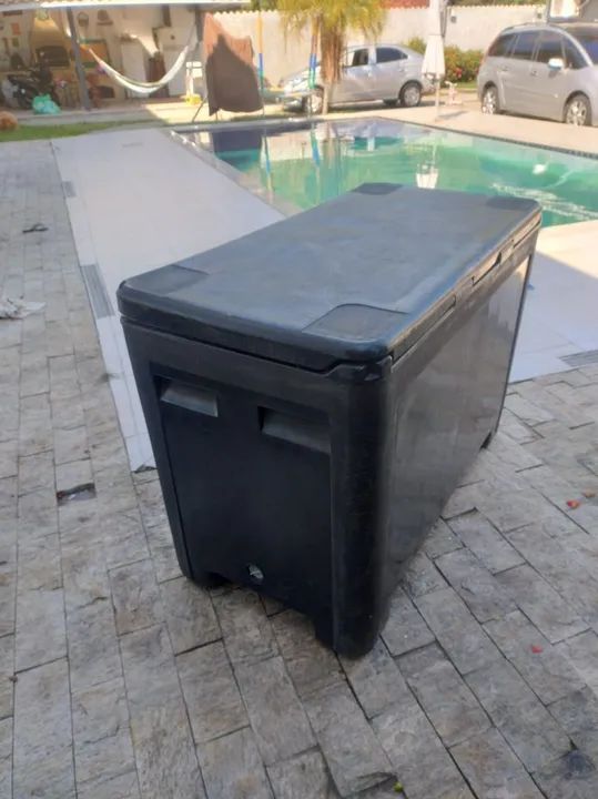 Aluguel de Mesas e Cadeiras - Foto 2