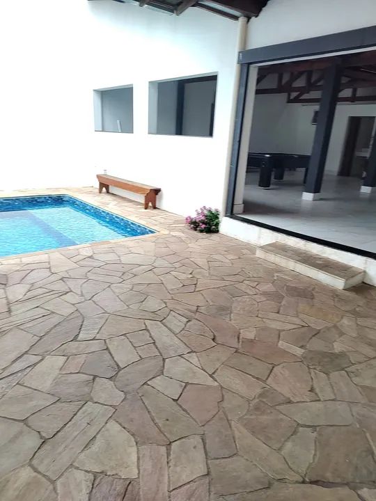 Vendo / troco  por veículos