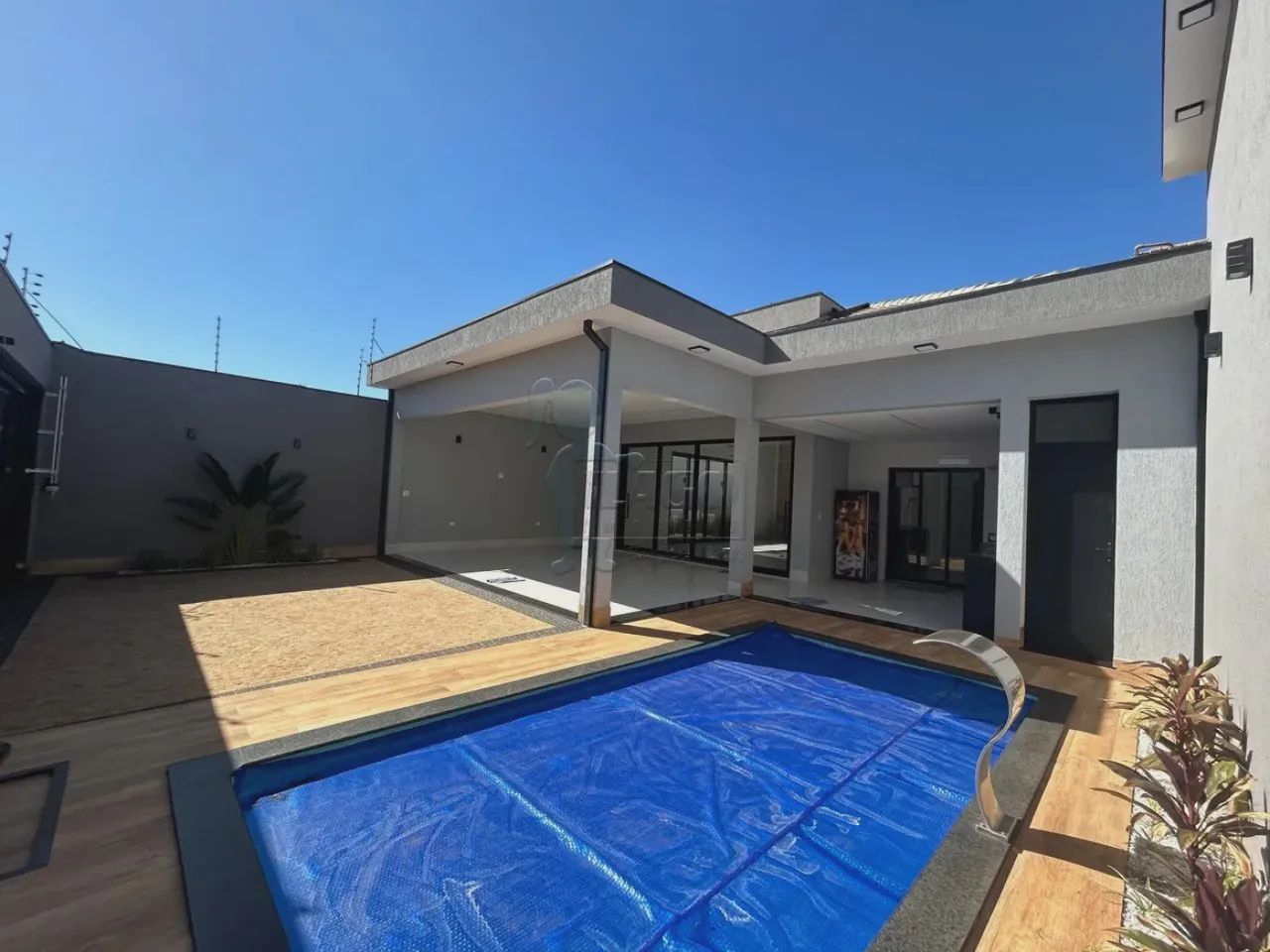 Casa nova de 217m² com 03 quartos à venda - Jardim Recreio dos Bandeirantes