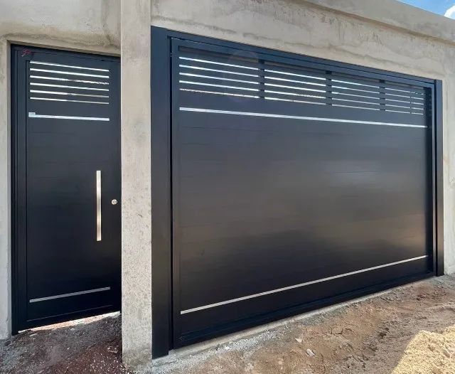 Promoção limitada - Portão de garagem em aluminio preto