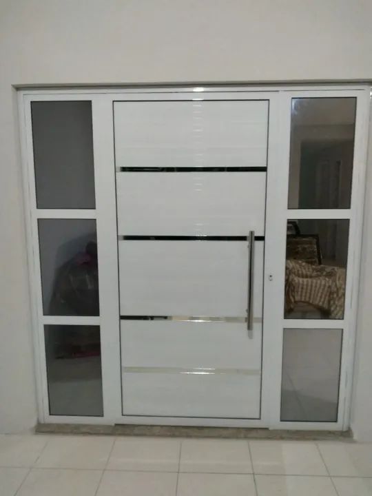 Porta de alumínio branco 