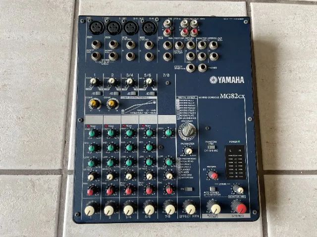 Mesa Analógica Yamaha MG82CX