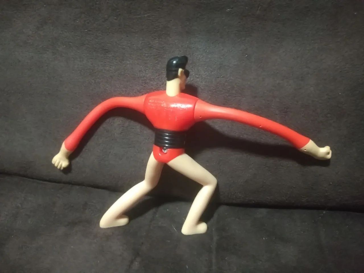 Boneco Homem-Elástico - os incríveis  - Foto 2