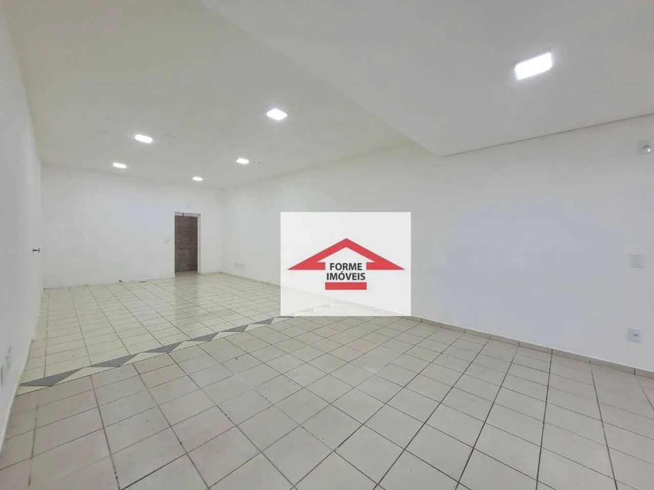 Salão para alugar, 200 m² por R$ 4.500/mês - Vianelo - Jundiaí/SP - Foto 6