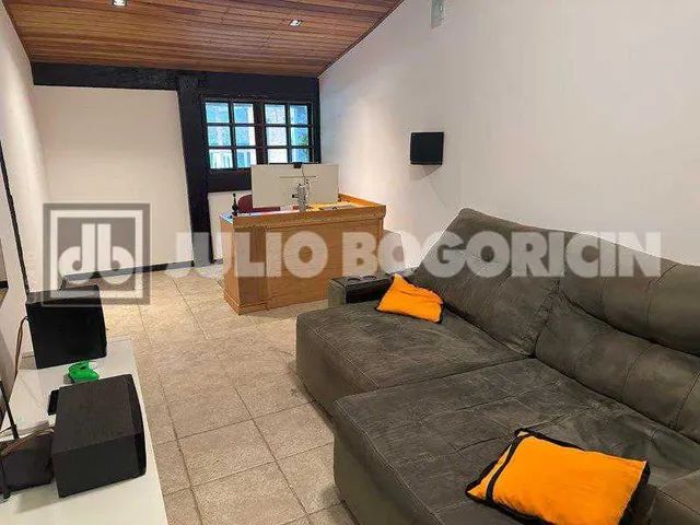 Maravilhosa casa Linear no Anil, 3 quartos, sendo uma suíte, sala em vários ambientes, áre - Foto 13