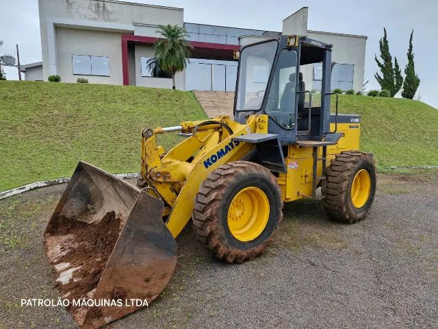 Pá Carregadeira Komatsu WA180 ano 2002  - Foto 5