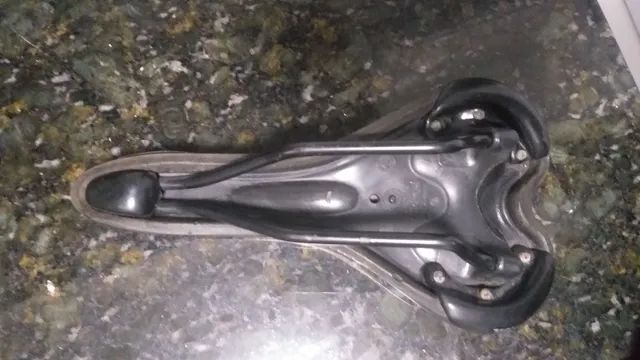 Assento para bicicleta usado  - Foto 3