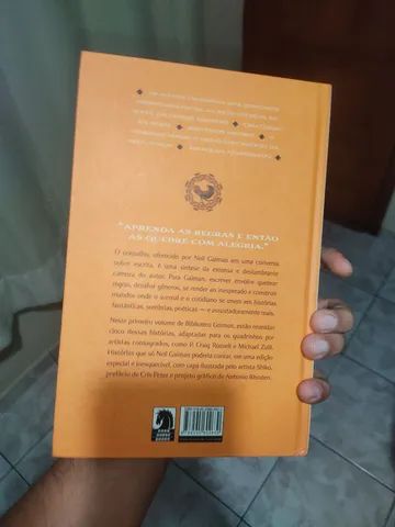 Biblioteca Gaiman - Foto 2