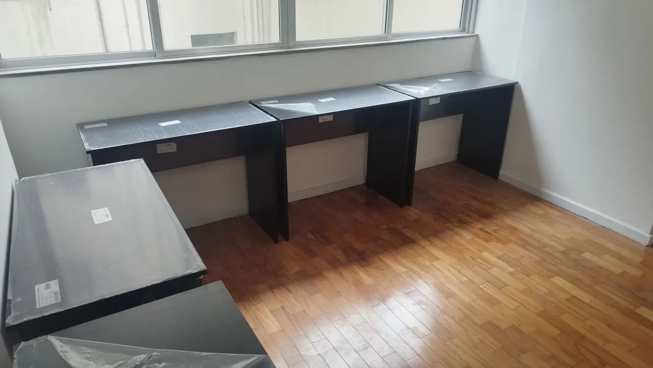 Mesas MDF novas no plástico - Foto 2
