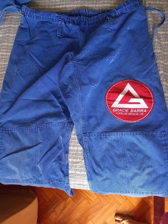 Kimono Gracie Barra Azul Tamanho A1 - Foto 3