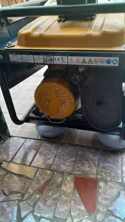 ,ALUGUEL DE Gerador de Energia Menegotti MGR 2400 - 2400W - Foto 3