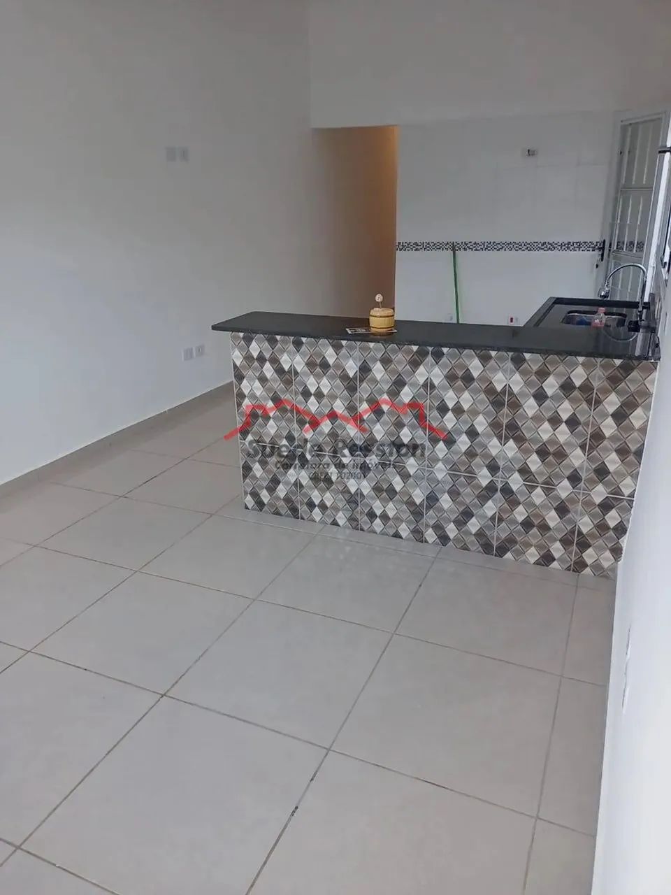 LINDA Casa com 2 DORTS e 1 banheiro à, 62 m² BOM J PERDOES. JÁ COM INQUIL