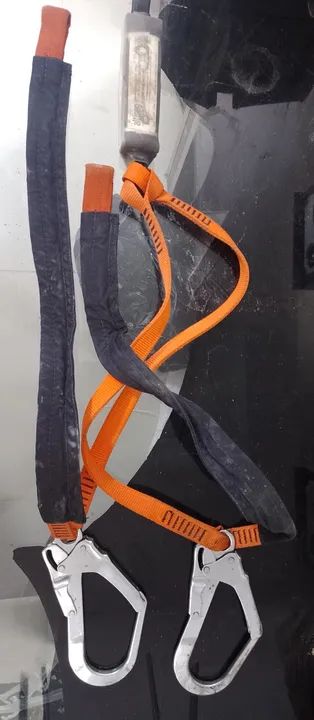 Cinturão de Segurança tipo Paraquedista 5 Pontos 3M DBI Onyx Pro Inox  - Foto 2