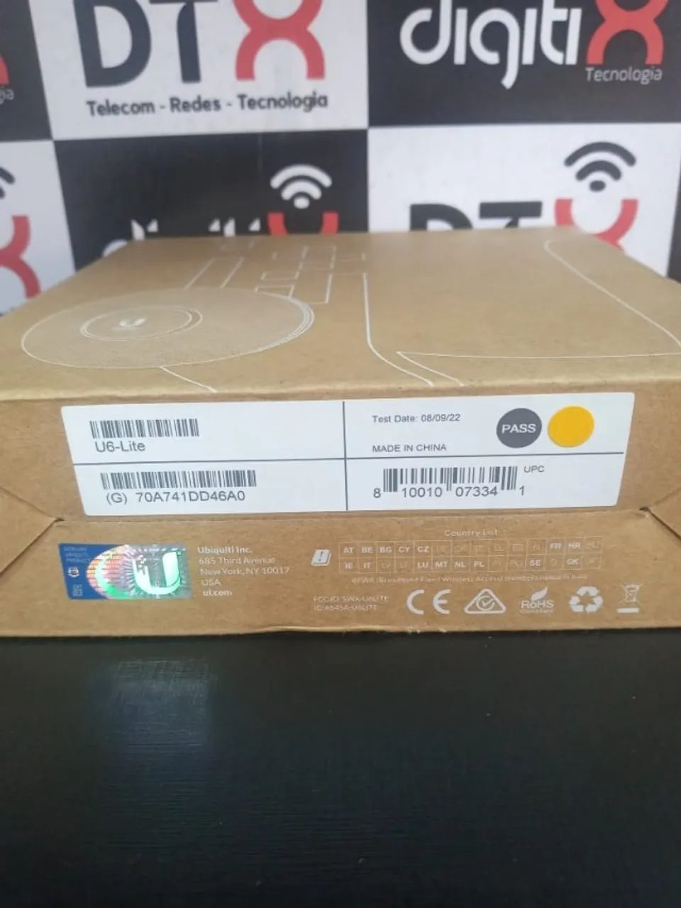 Access point Ubiquiti UniFi U6-Lite Wi-Fi 6 branco Bivolt