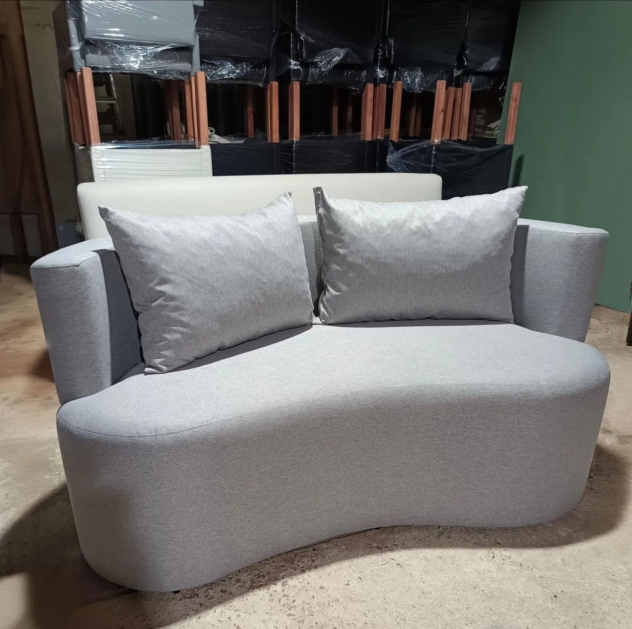 Sofá curvo modelo orgânico com 1.55m - Foto 3