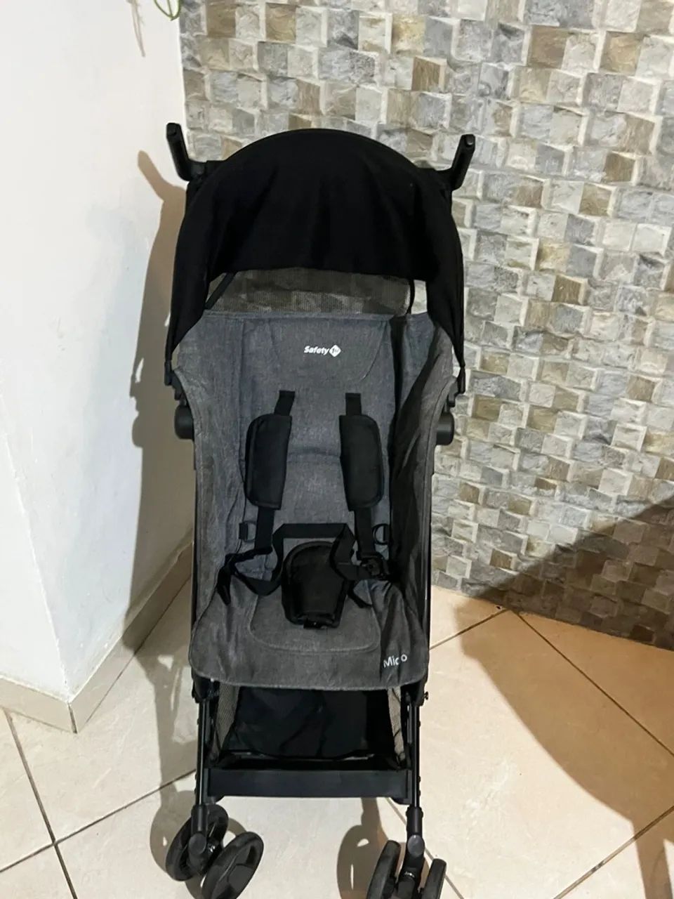 Carrinho de bebê compacto e prático - Maternidade e Cuidados com o Bebê ...