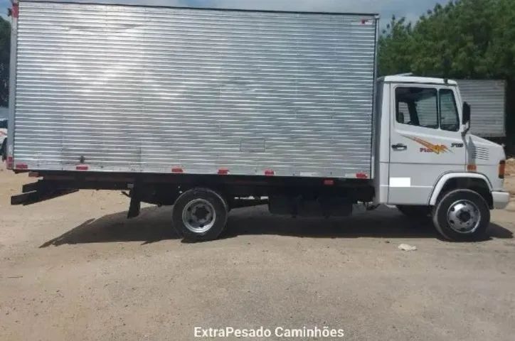 2005 Mercedes-Benz mb 710 bau/seco - Foto 5