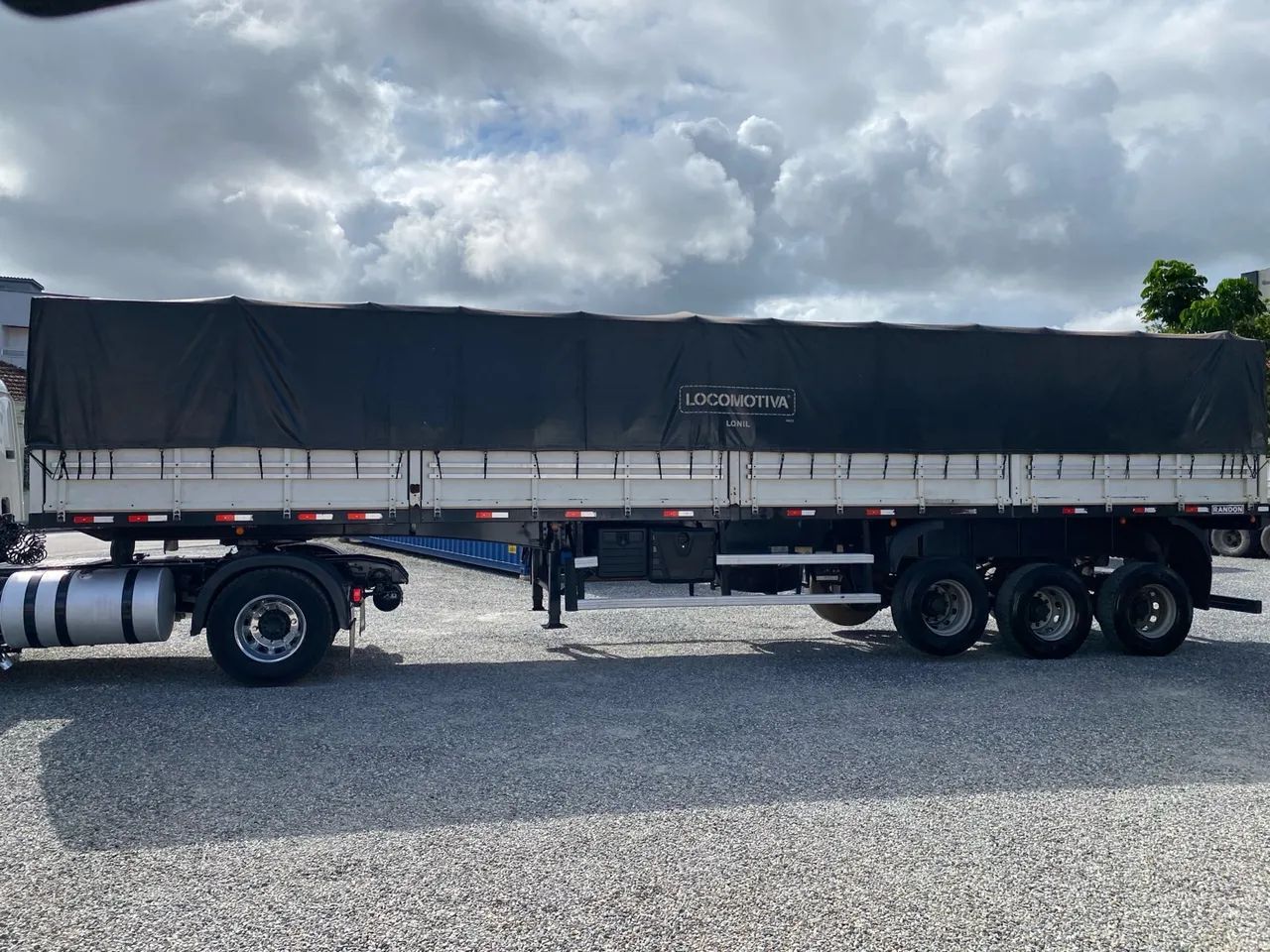 Graneleira Randon 2021- Assoalho chapa - Foto 12