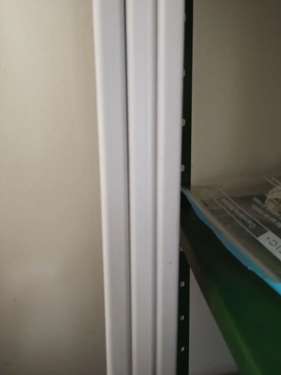 Porta de correr branca em PVC laminas, miolo - Foto 2