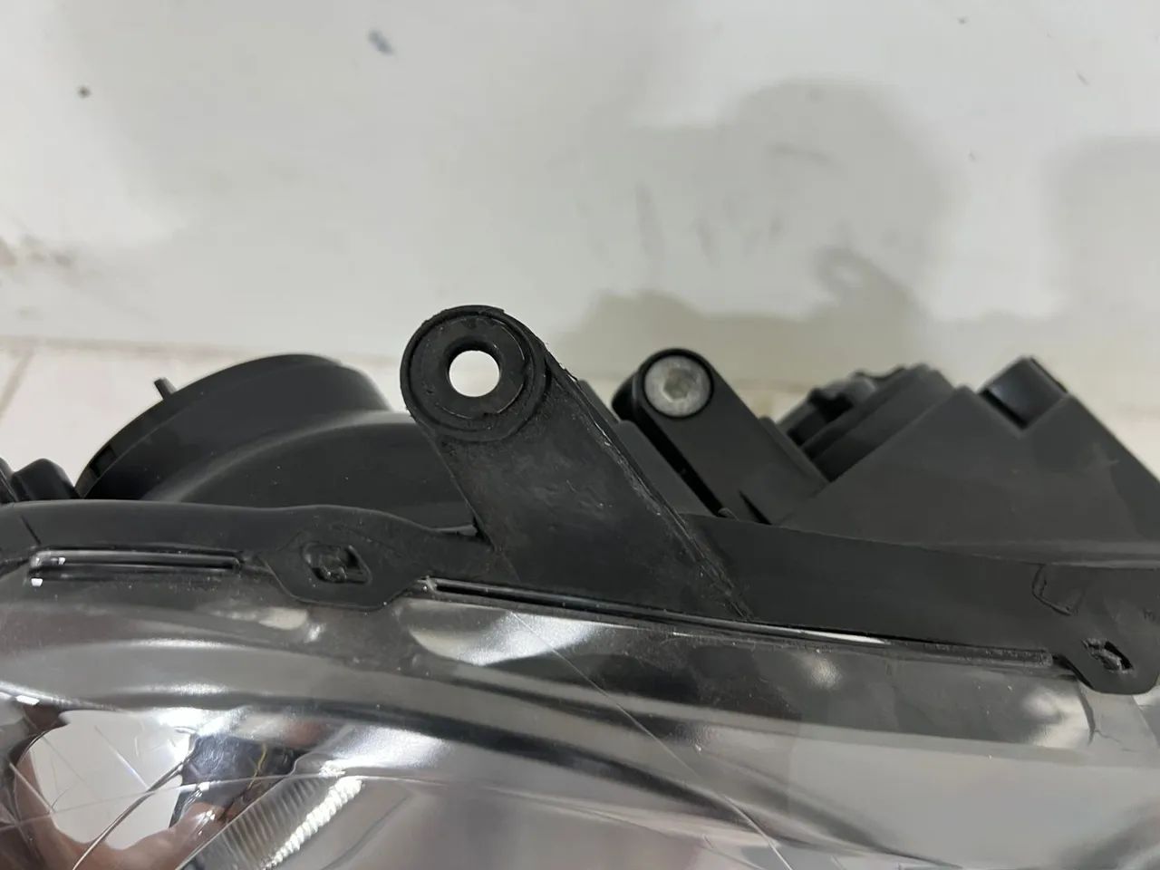 Farol Volkswagen Polo 2007 a 2014 Lado Direito - Foto 3
