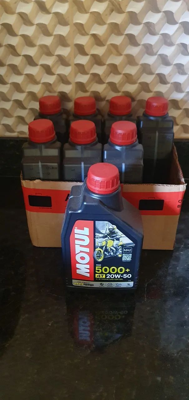 Óleos Motul 4t 20w50 Semissintético - Foto 2