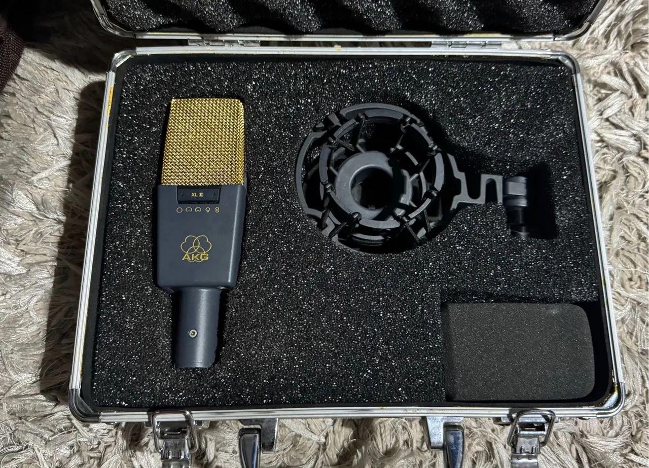 AKG C414 XLII novíssimo