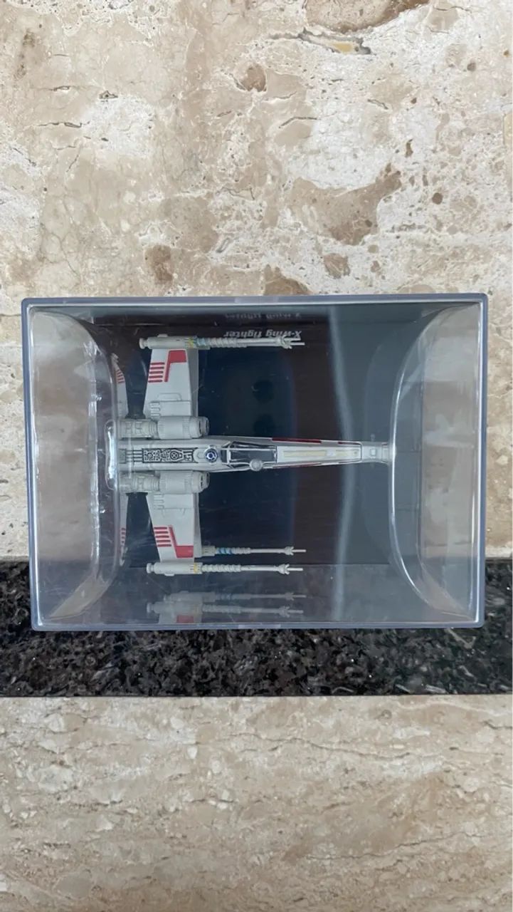 #L39 - Miniatura X-Wing Fighter - Star Wars