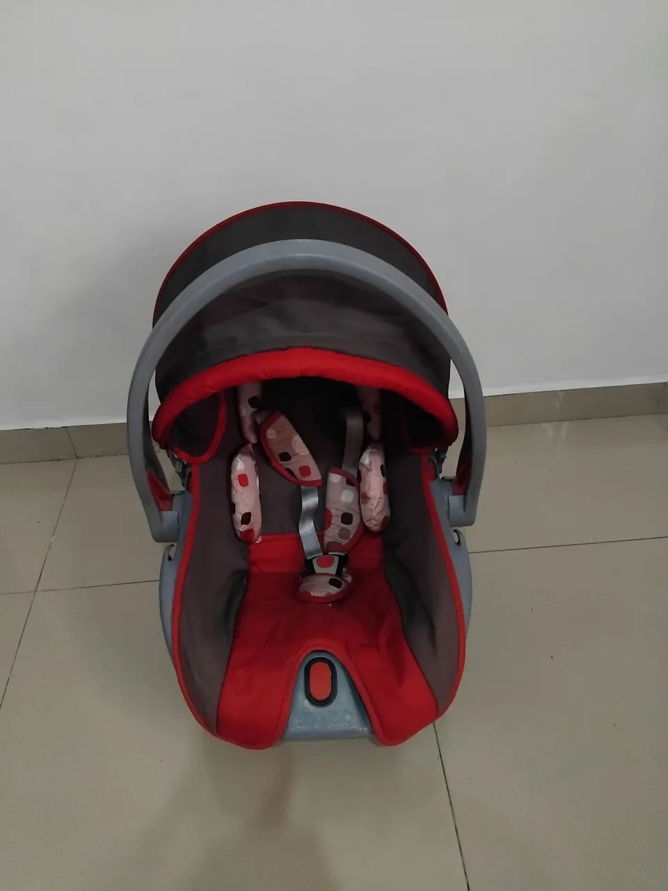 Bebê Conforto com Cinto de Segurança e Alça