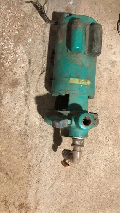 Bomba dagua - Foto 3