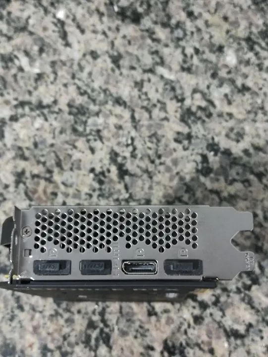 Placa de Vídeo MSI GeForce RTX 4060 Ventus 2X Black - Foto 4
