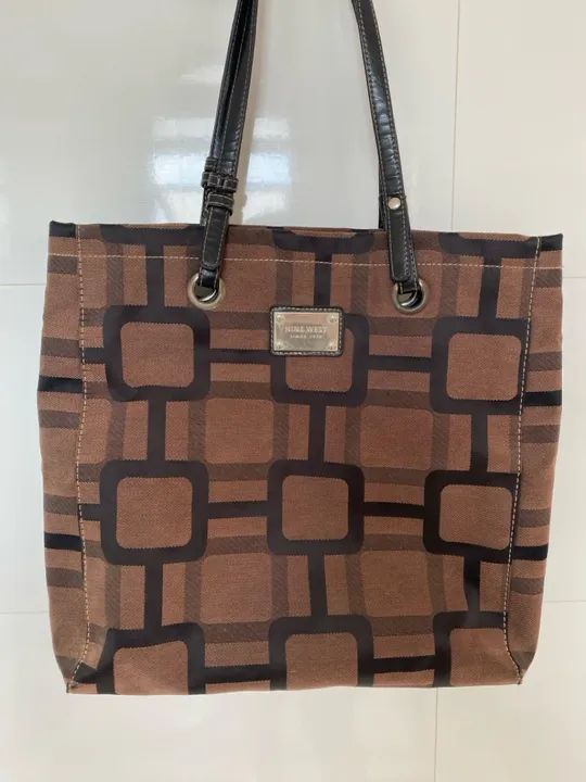 Bolsa nine west original marrom e preta 