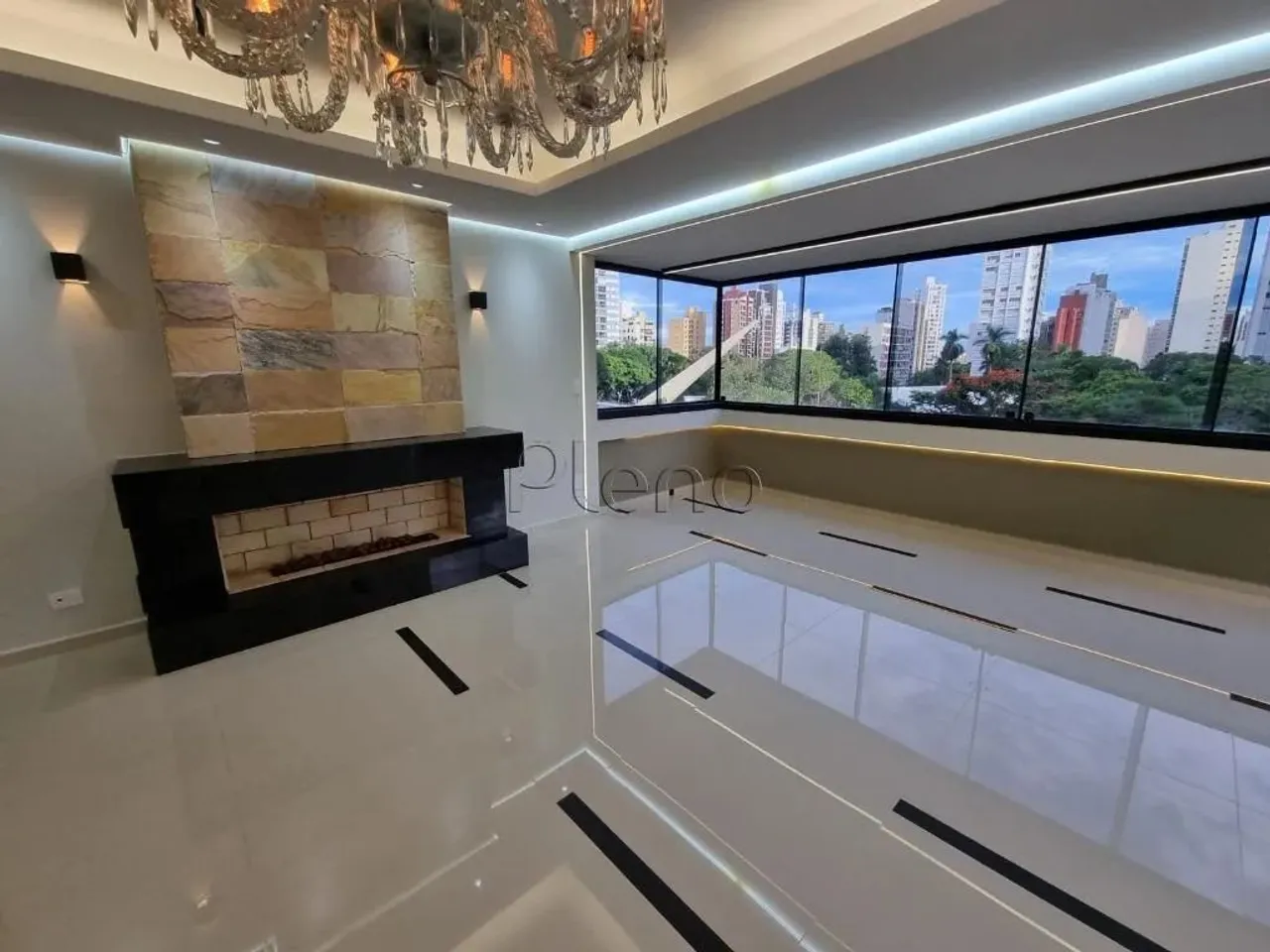 Apartamento para venda e locação com 4 quartos no Centro, Campinas.