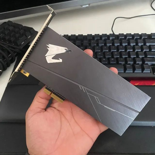 SSD gamer Aorus RGB 512GB PCI Express