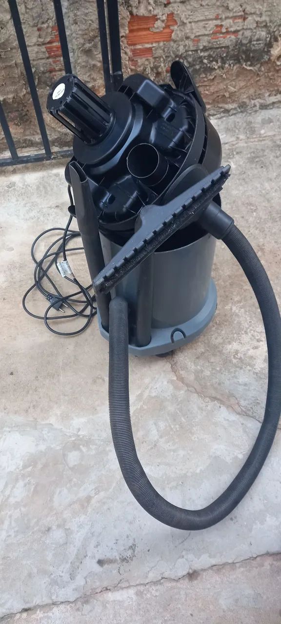 Aspirador de Pó  e água da KARCHER 
