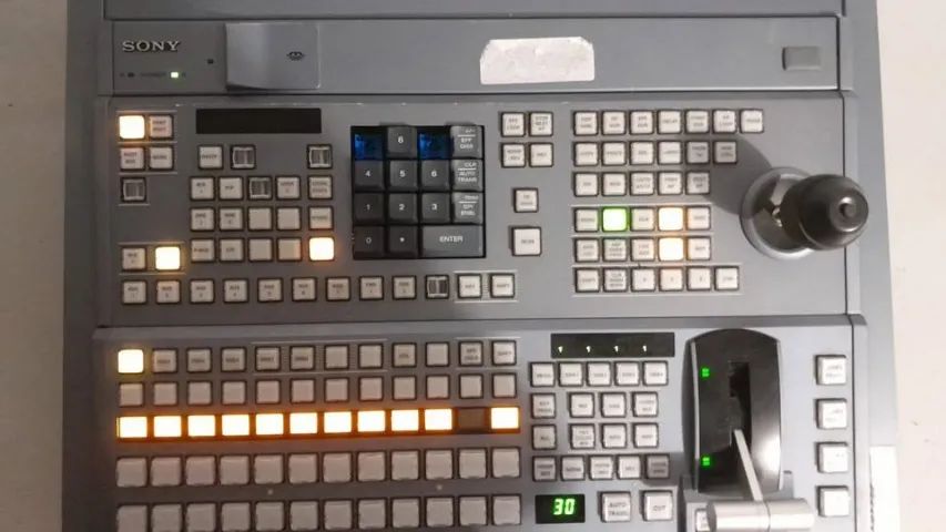 Mesa Sony Mks-9011a Control Panel Para Mvs-8000 & Dvs-9000 - Foto 2
