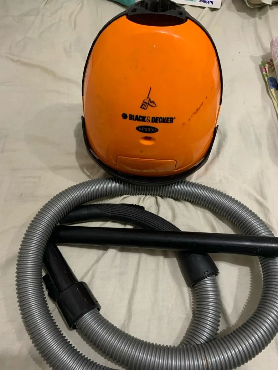 Aspirador de pó black Decker 1400w - Foto 2