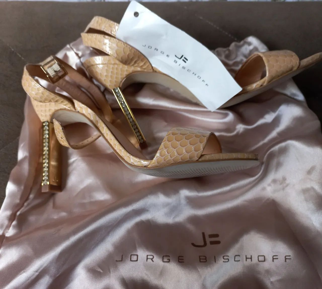 Baixou! Sandália Jorge Bischoff 35
