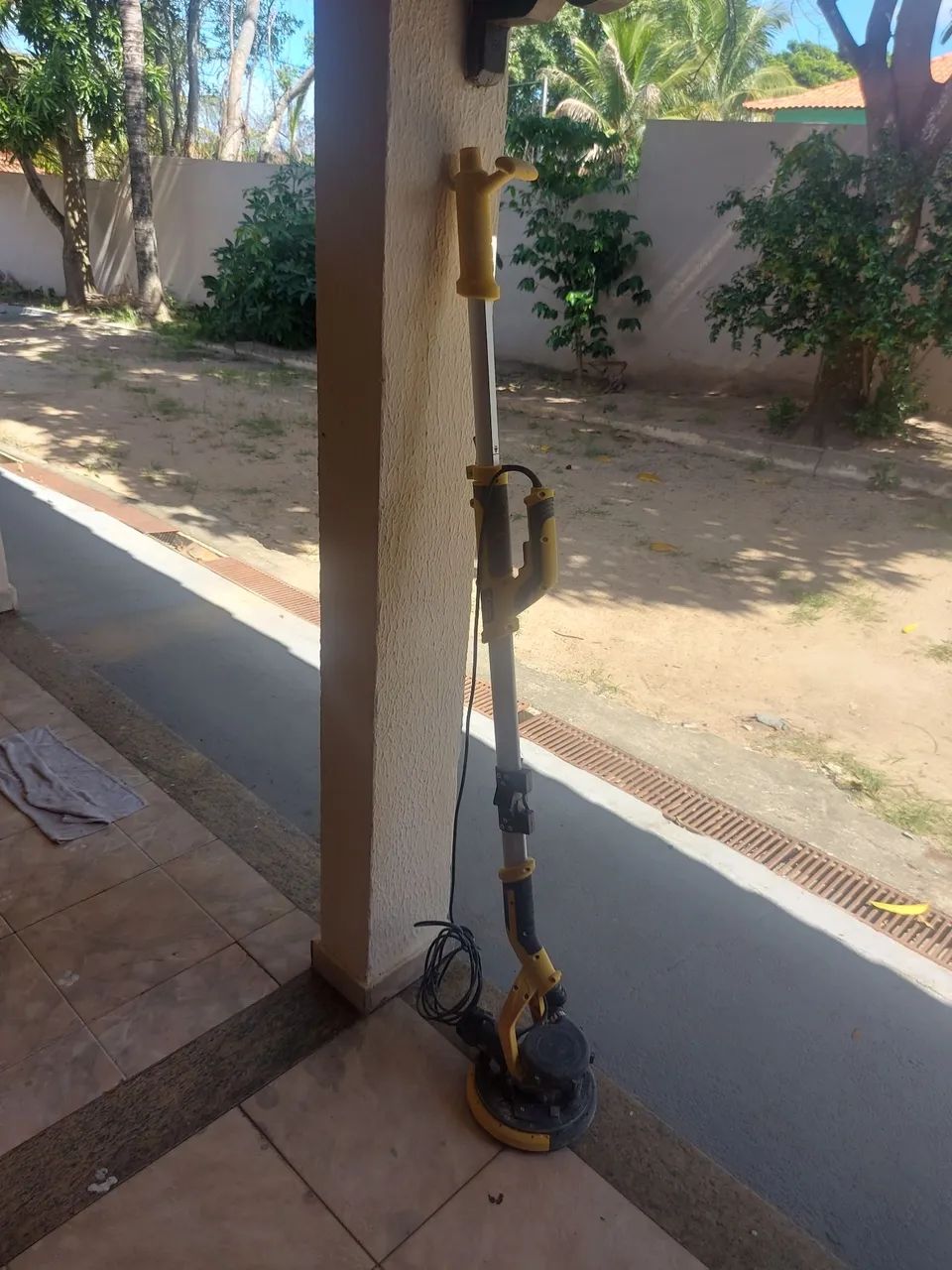 Lixadeira de Parede e Teto Elétrica - Foto 6