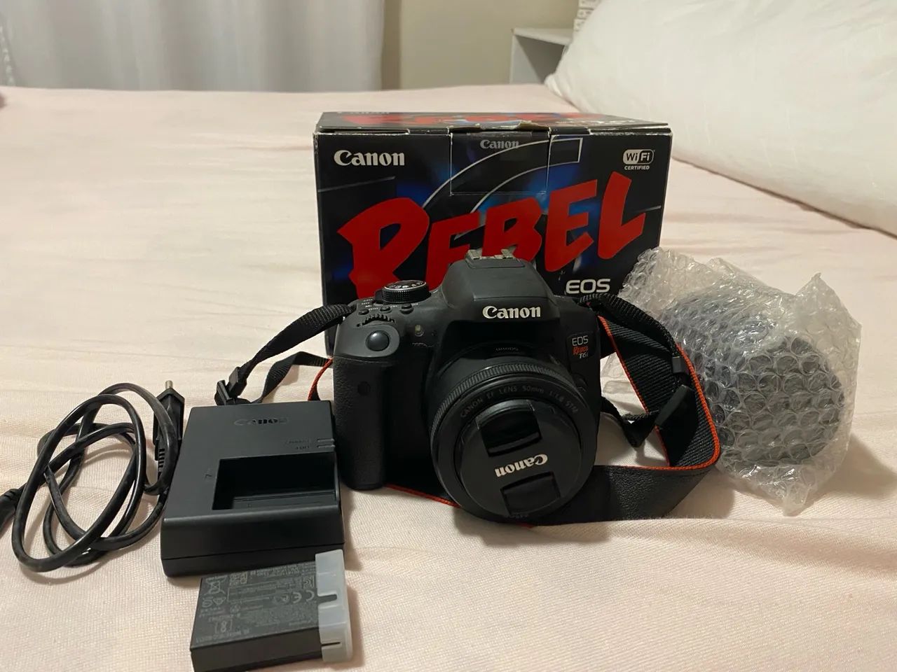 Canon EOS rebel t6i + lente 50mm + bateria extra  - Foto 3