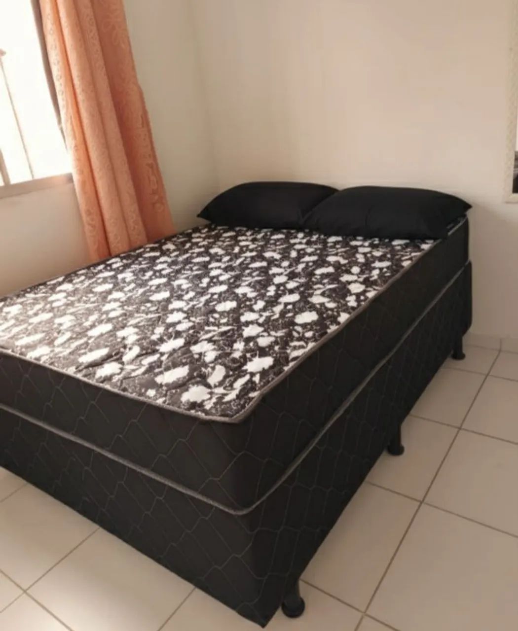 Cama box casal nova direto de fábrica com dois travesseiros de brinde. - Foto 2