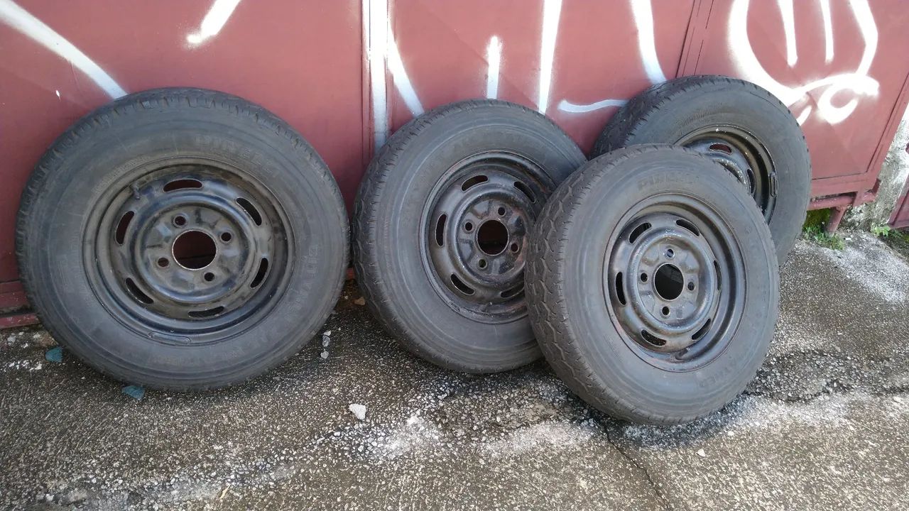 Vendo 4 rodas completas 175/80r14