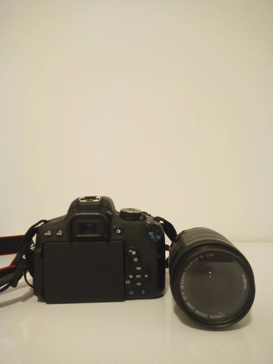 Câmera Cânon Eos Rebel T6i Semiprofissional + Lente 18-55mm + Acessórios - Pouco Usada - Foto 3
