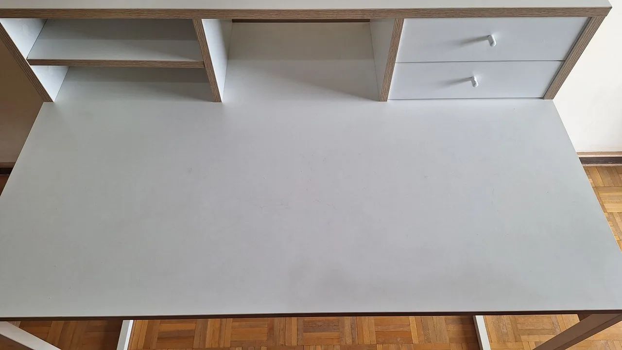 Mesa de Escritório Branca com Prateleira e Gavetas - Foto 6