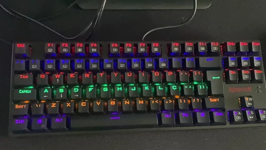 Teclado Gamer Redragon Daksa