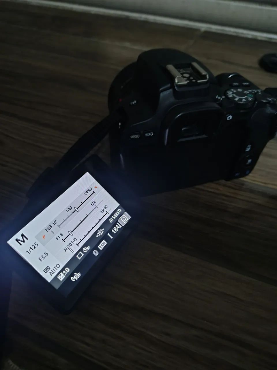 Câmera Canon SL2 - Foto 3